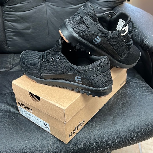 Etnies Scout - Picture 1 of 1